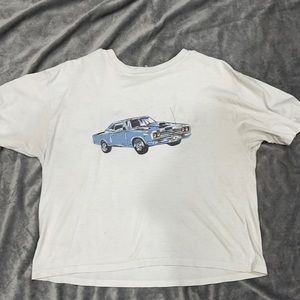 Cropped white t shirt